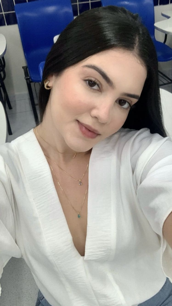 Ana C.